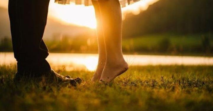 Cara Intim Dengan Pasangan Tanpa Harus Bercinta Mengingat Kenangan Inda