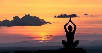 Tak Hanya Bikin Happy Saja, Ini 5 Manfaat Meditasi Secara Rutin!