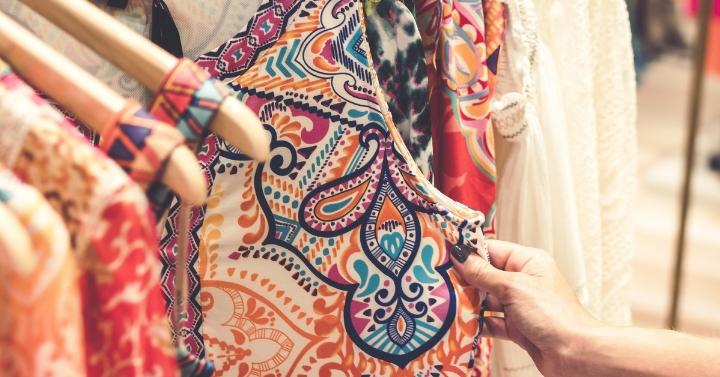 Model Dress Batik Untuk Kerja