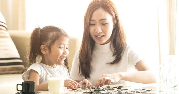 Tips Kelola Uang Jajan Bagi Si Kecil Ajari Menabung