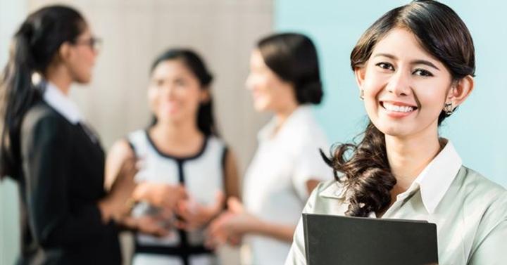 Wanita Sukses Karir Dan Keluarga 1279