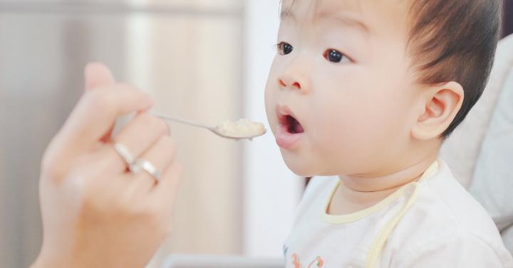 Tips Agar Bayi Mau Makan Mpasi