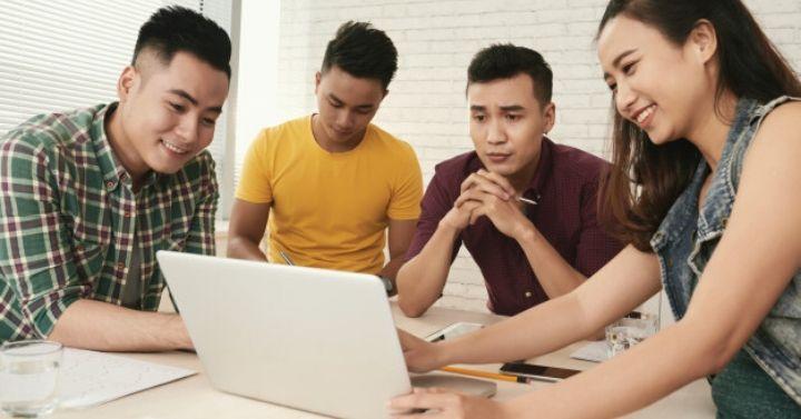 zodiak cowok yang gila kerja