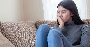 Gatal Pada Miss V Tak Kunjung Sembuh, Bisa Jadi Ini Penyebabnya Moms!