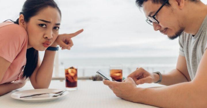 zodiak cuek sama pasangan