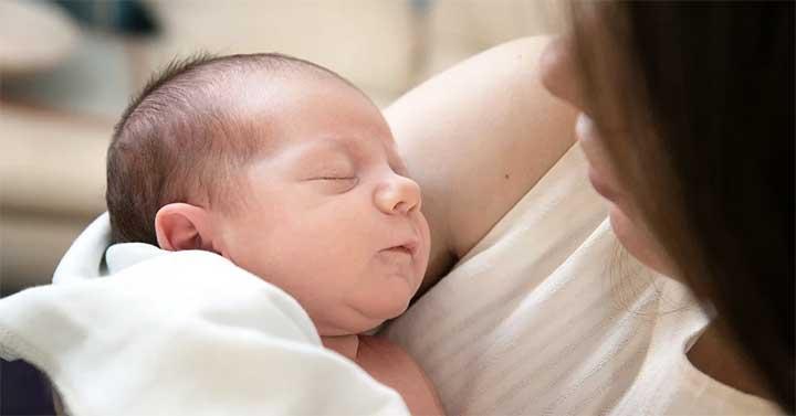 perut kembung dan begah bayi