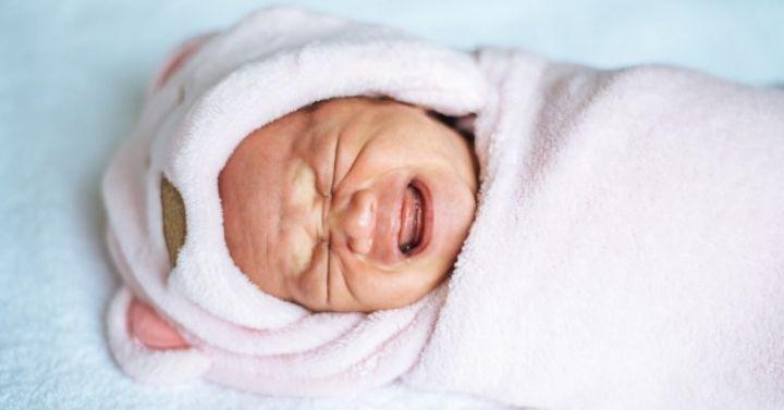 Bayi Menangis