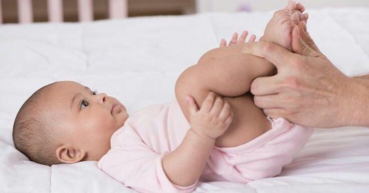 pijat bayi 1 bulan