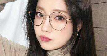 7 Kacamata Korea Kekinian Yang Dapat Meningkatkan Penampilan Moms